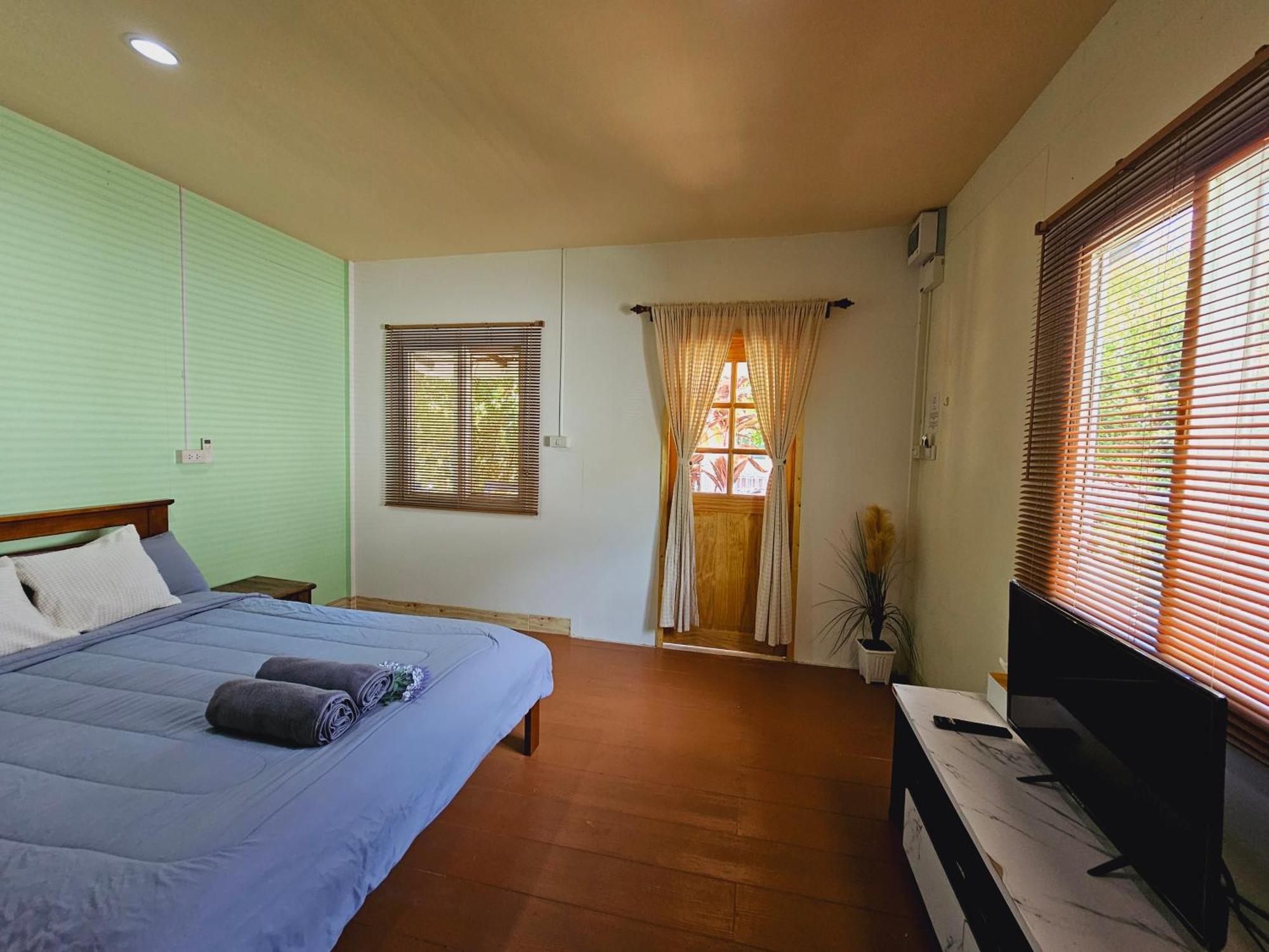 Baan Suan Khun Ta บ้านพักสวนคุณตา Koh Chang Exterior foto