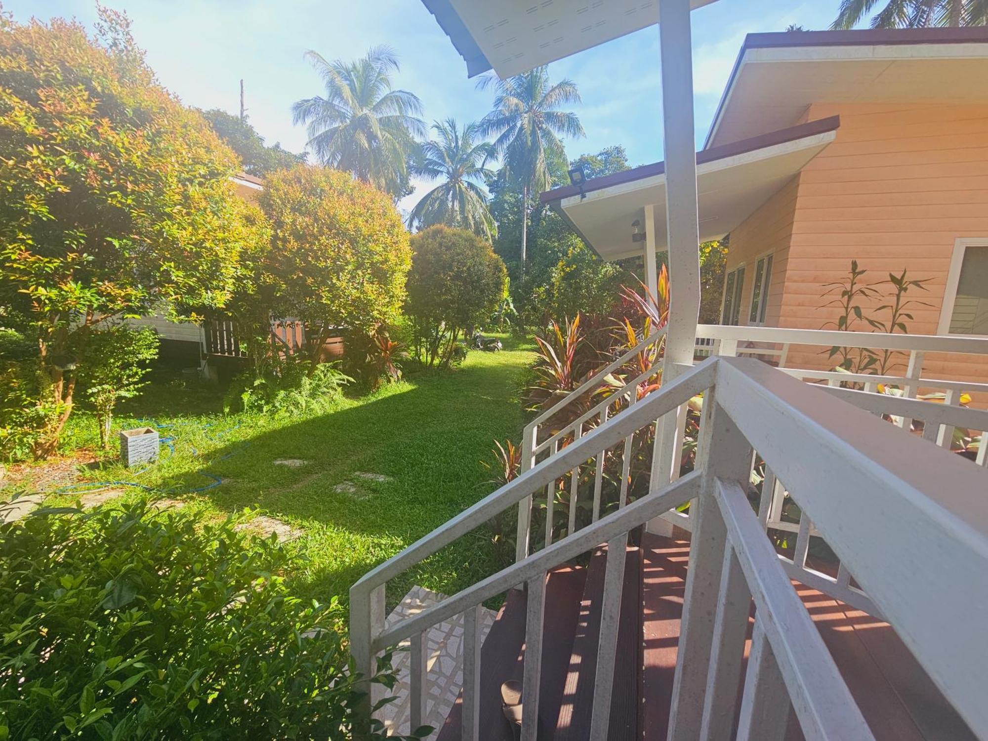 Baan Suan Khun Ta บ้านพักสวนคุณตา Koh Chang Exterior foto